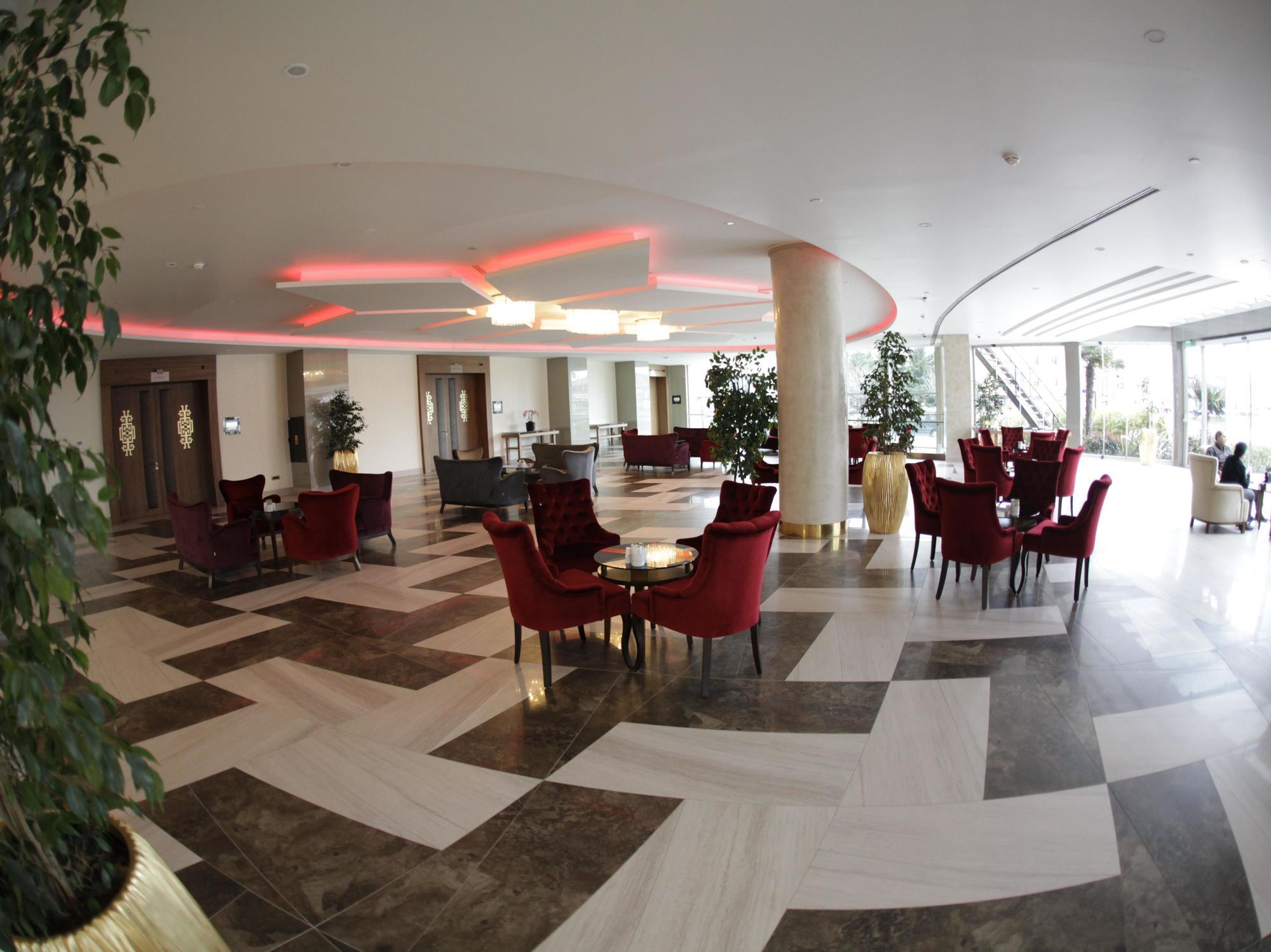 Doubletree By Hilton Istanbul Atasehir Hotel & Conference Centre Ngoại thất bức ảnh